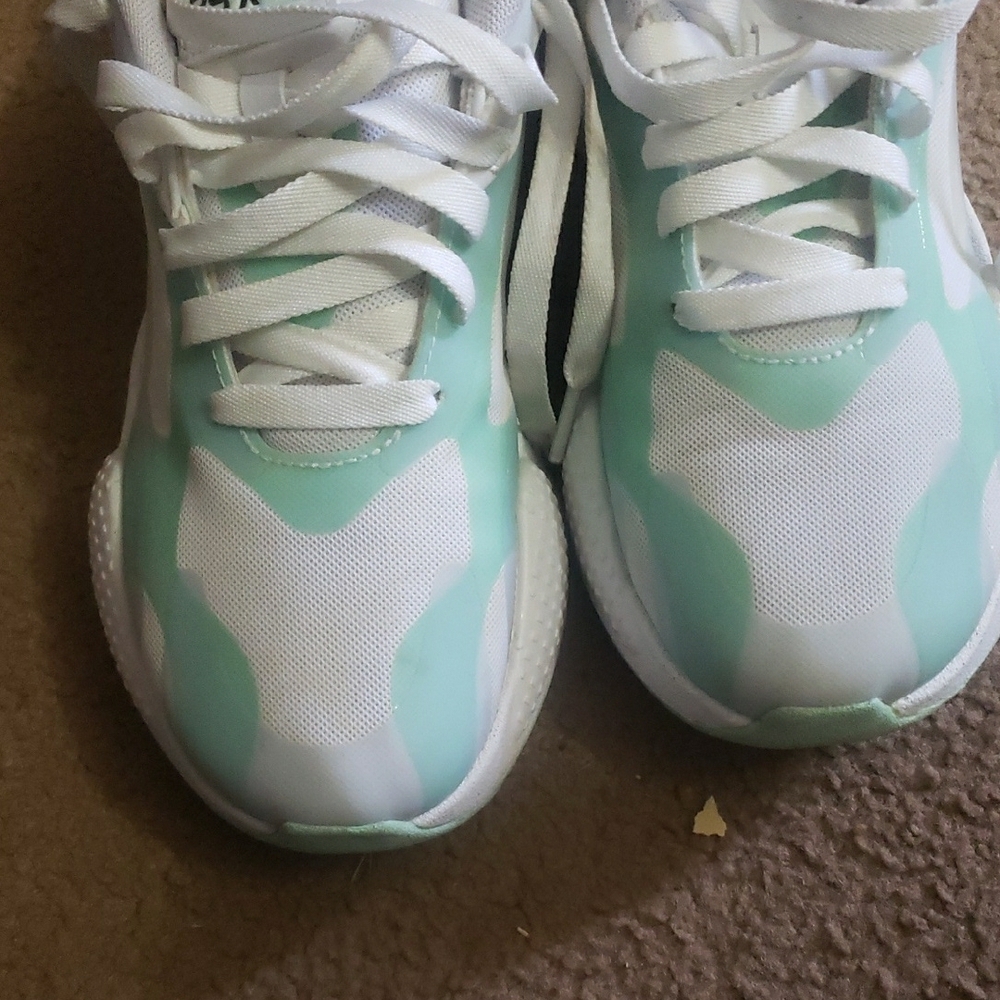 Puma Womens Sneakers in Mint and White - Picture 8 of 8